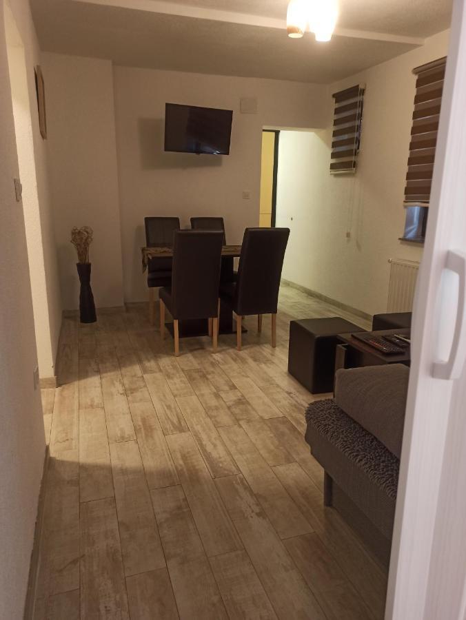 Studio Apartments Una 코레니카 외부 사진