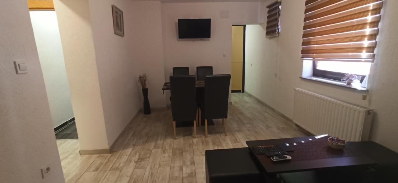Studio Apartments Una 코레니카 외부 사진